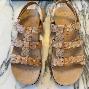 Vionic Womens Sandals